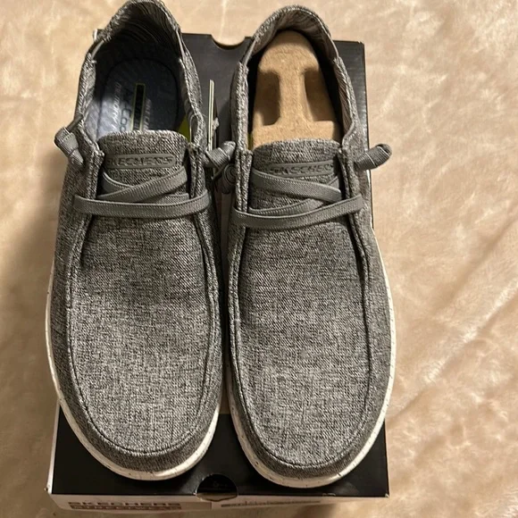 Sketchers street wear air-cooled memory foam relaxed fit gray size 9 Men New Skechers Air-Cooled Memory Foam Gray Lace-Up Comfort  main image 2